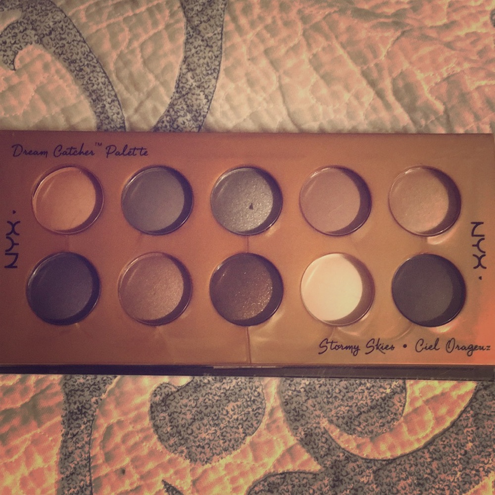 Dreamcatcher palette by NYX